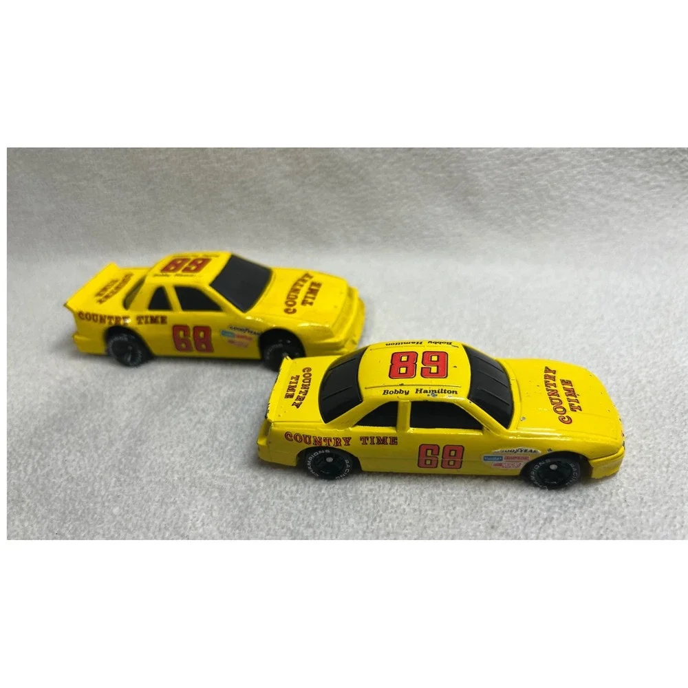 Racing Champions 1991 Country Time Bobby Hamilton #68‎ Yellow Diecast Cars Lot